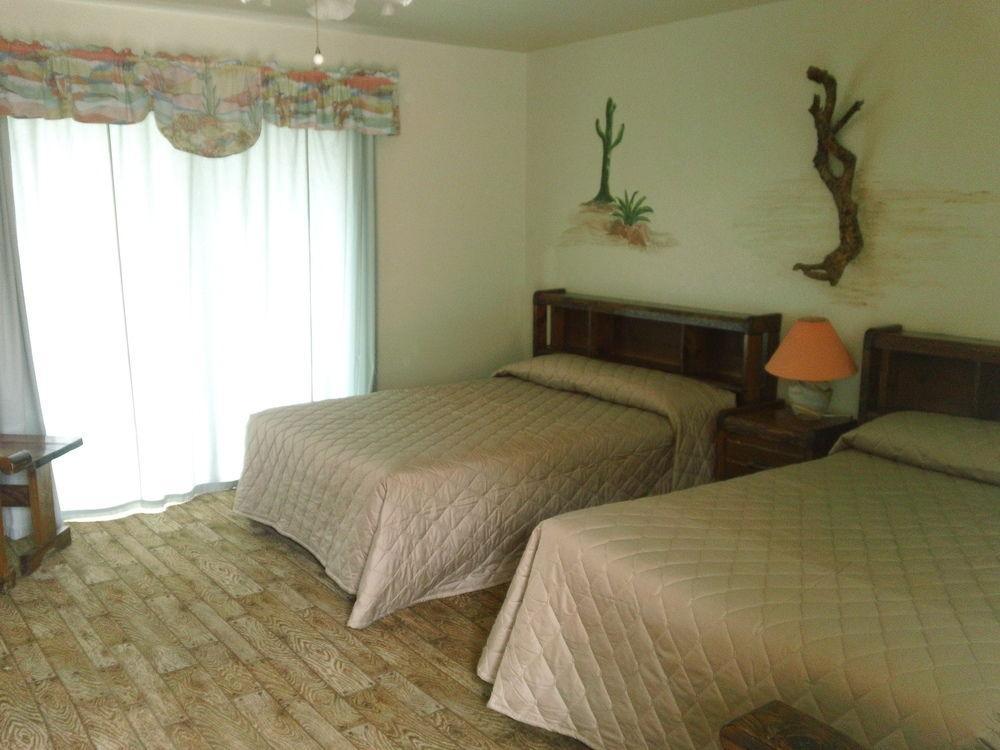 Bonnie Springs Ranch Motel Blue Diamond Exterior foto