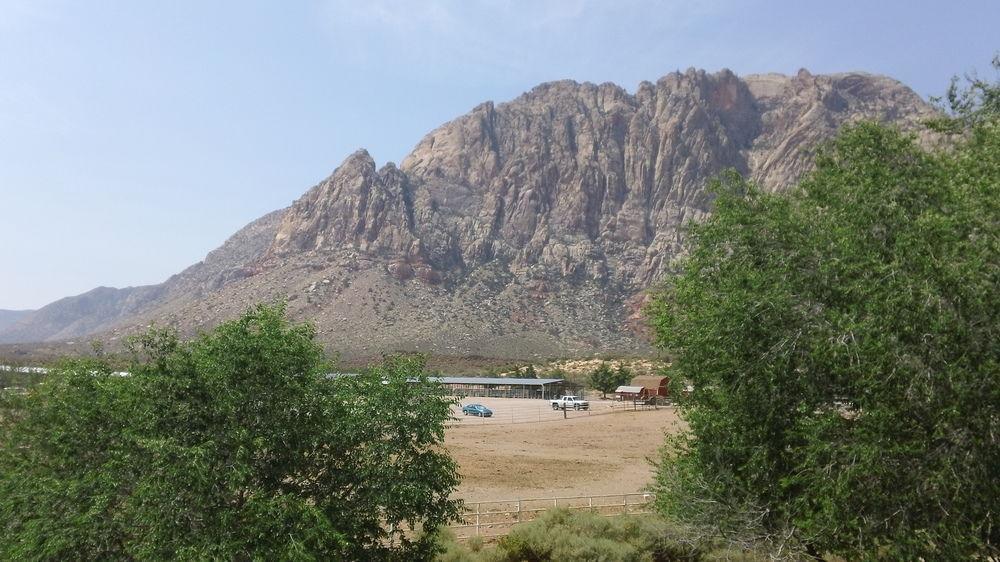 Bonnie Springs Ranch Motel Blue Diamond Exterior foto