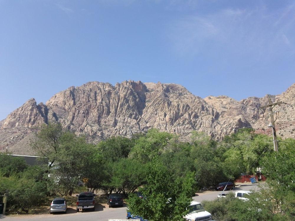 Bonnie Springs Ranch Motel Blue Diamond Exterior foto